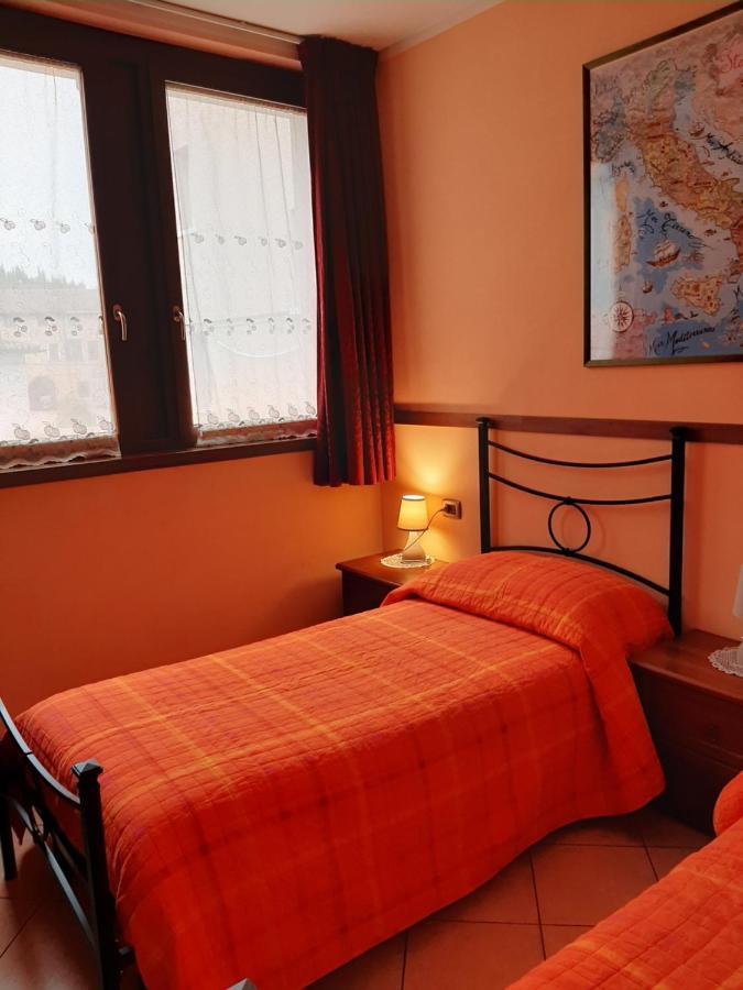 Borgoantico Affittacamere Соаве Екстериор снимка