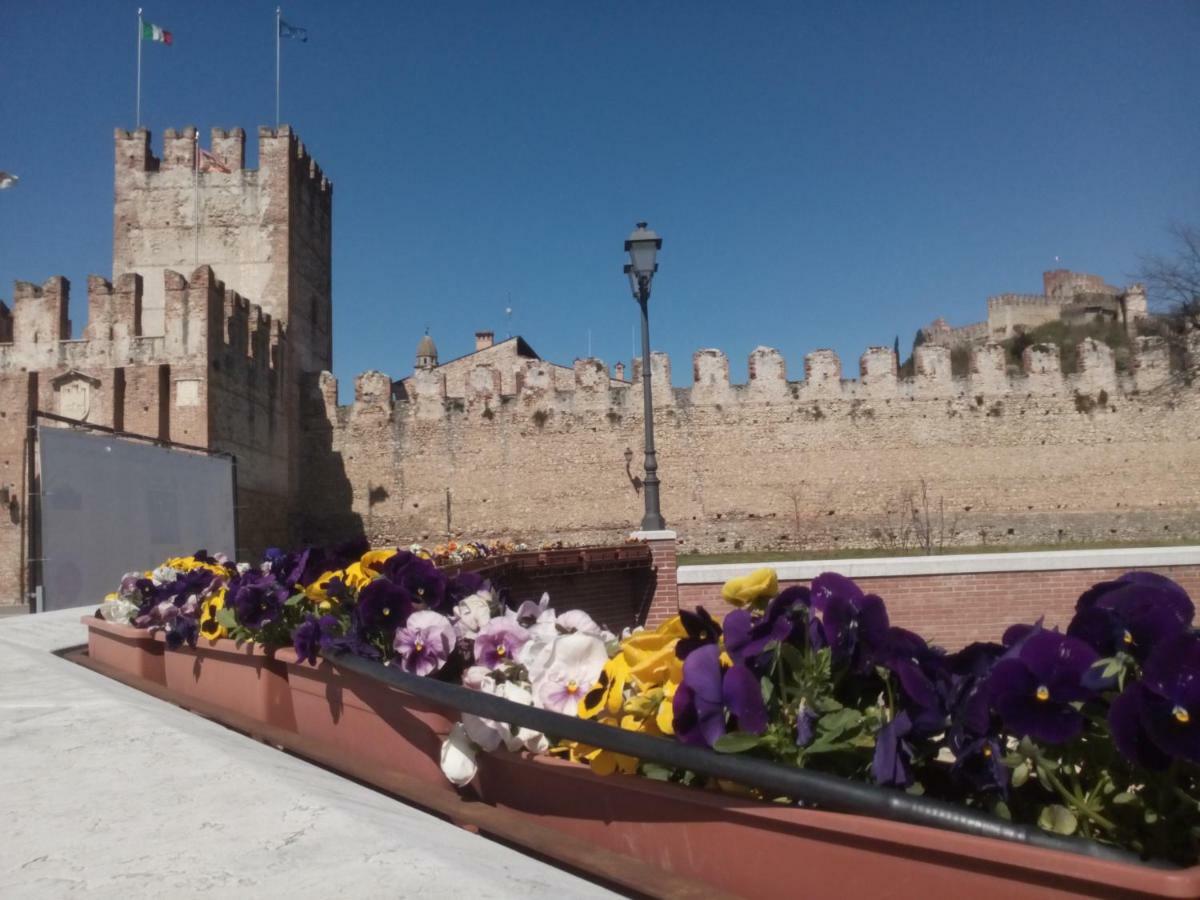 Borgoantico Affittacamere Соаве Екстериор снимка